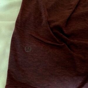 Lululemon Women’s Loose Fitting Tank Wine Color, Sz M
